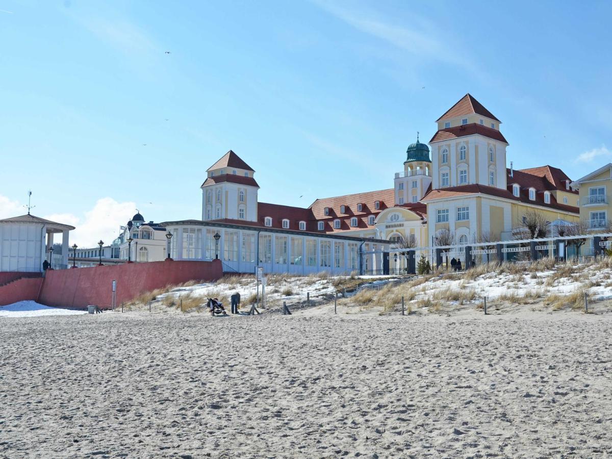 Appartementhaus "Jahreszeiten" In Binz - Fewo 6, Strandnah エクステリア 写真